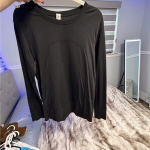 lululemon athletica Black Long Sleeve Tee
